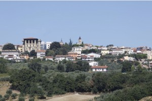 Mozzagrogna (Ch), veduta con campagna