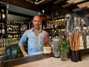 Roberto Gulino proprietario e bar manager de La Bodega di Cosenza