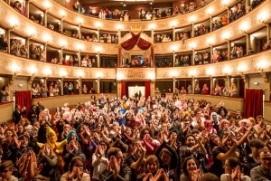 lucca teatro